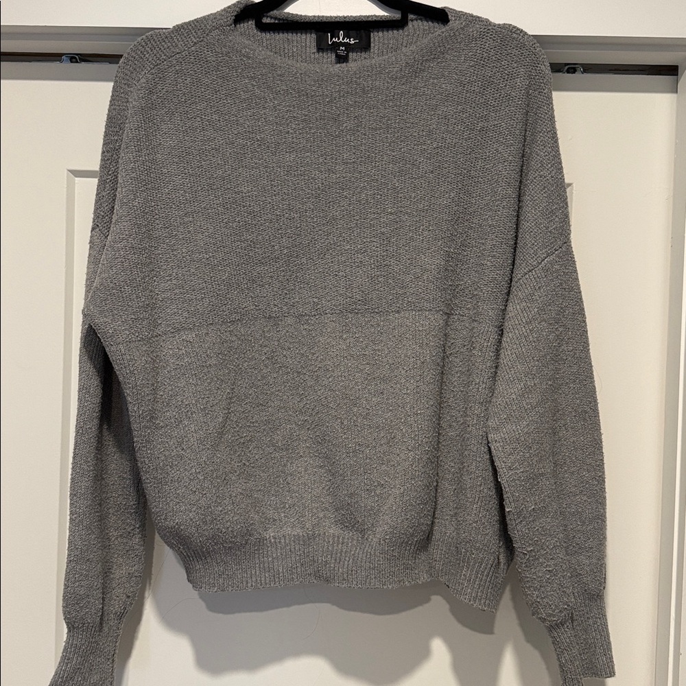 Lulus Gray Knit Sweater size medium